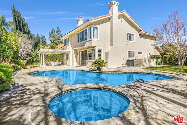 2605 Country Lane, Westlake Village, CA 91361