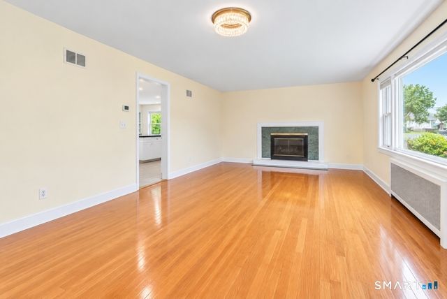 1680 Main Street, Stratford, CT 06615
