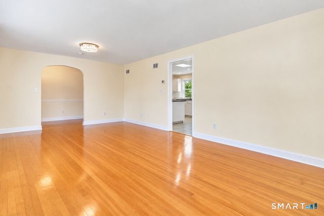 1680 Main Street, Stratford, CT 06615