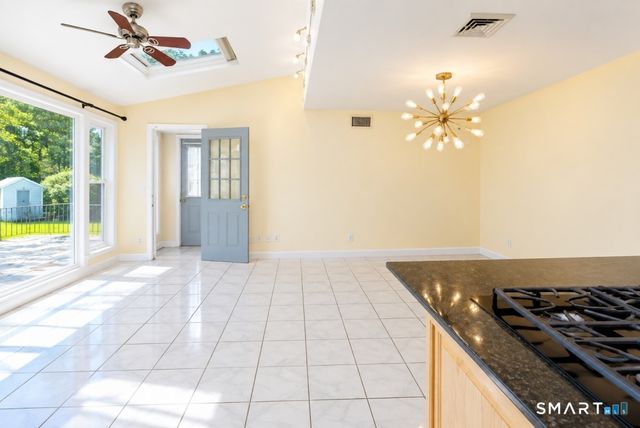 1680 Main Street, Stratford, CT 06615