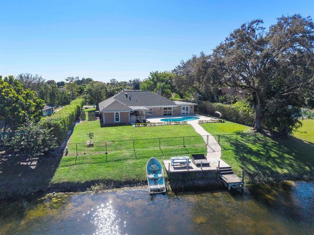1384 Northampton Terrace, Wellington, FL 33414