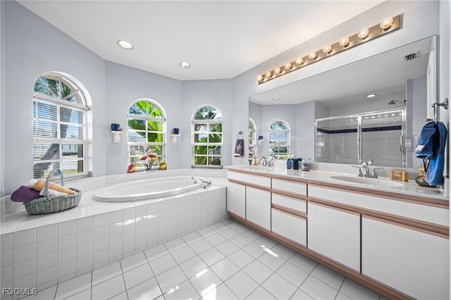 16532 Wellington Lakes CIR, Fort Myers, FL 33908