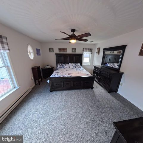 4 LINDEN CT, Ashland, PA 17921