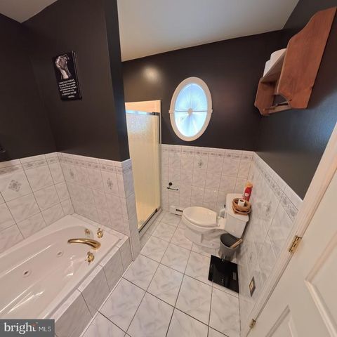 4 LINDEN CT, Ashland, PA 17921