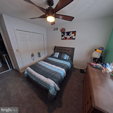 4 LINDEN CT, Ashland, PA 17921