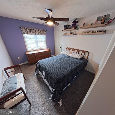 4 LINDEN CT, Ashland, PA 17921