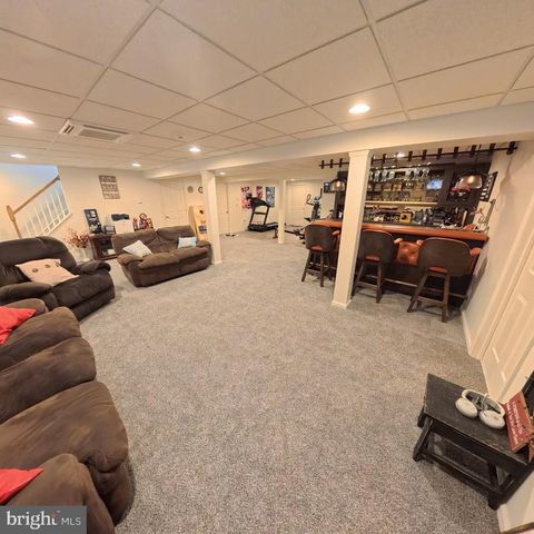 4 LINDEN CT, Ashland, PA 17921