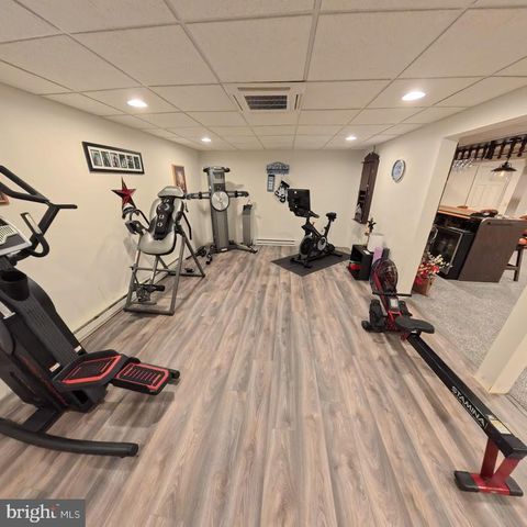 4 LINDEN CT, Ashland, PA 17921