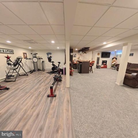 4 LINDEN CT, Ashland, PA 17921