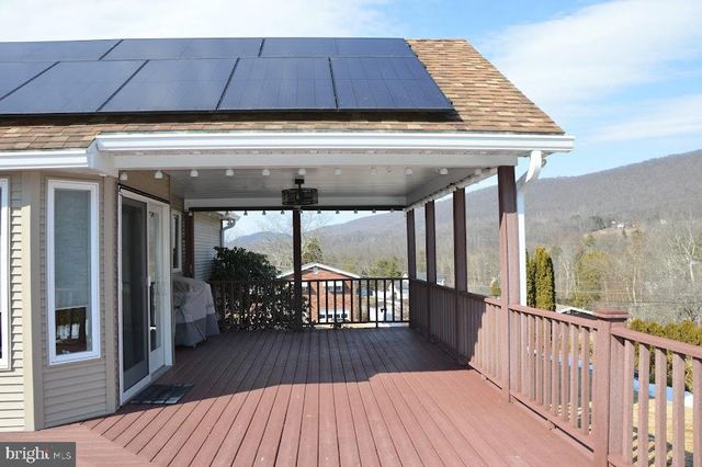 4 LINDEN CT, Ashland, PA 17921