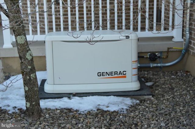 4 LINDEN CT, Ashland, PA 17921