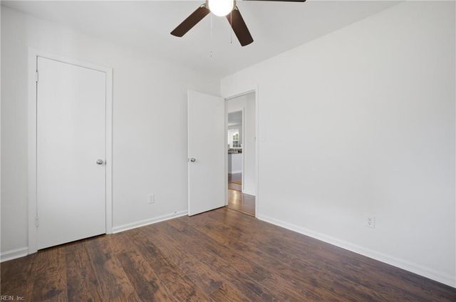 2020 Sarahs Creek Woods RD, Hayes, VA 23072