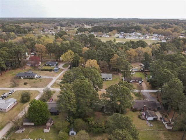 2020 Sarahs Creek Woods RD, Hayes, VA 23072