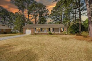 2020 Sarahs Creek Woods RD, Hayes, VA 23072