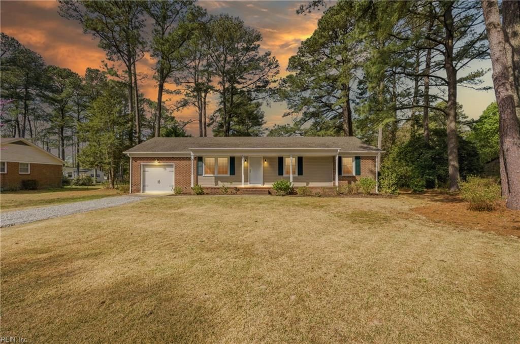 2020 Sarahs Creek Woods RD, Hayes, VA 23072