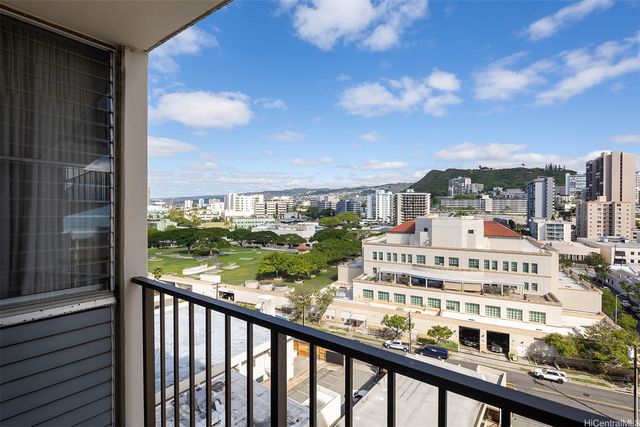 818 South King Street 1301, Honolulu, HI 96813