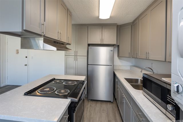 818 South King Street 1301, Honolulu, HI 96813