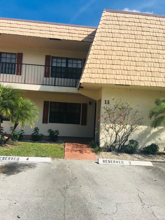 4243 Oak Terrace Drive 4243, Greenacres, FL 33463
