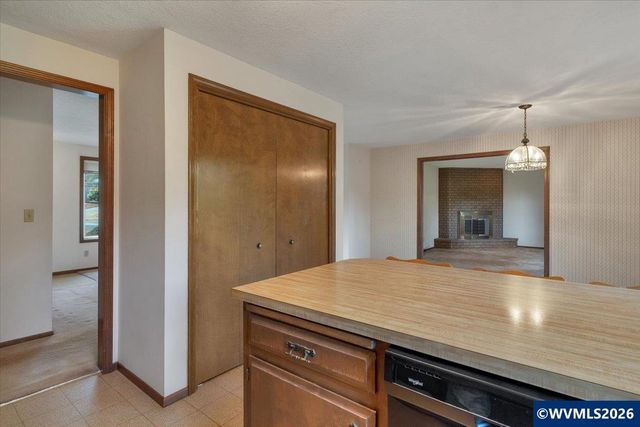 4954 Joien Ct SE, Salem, OR 97302