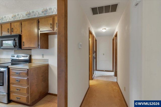 4954 Joien Ct SE, Salem, OR 97302