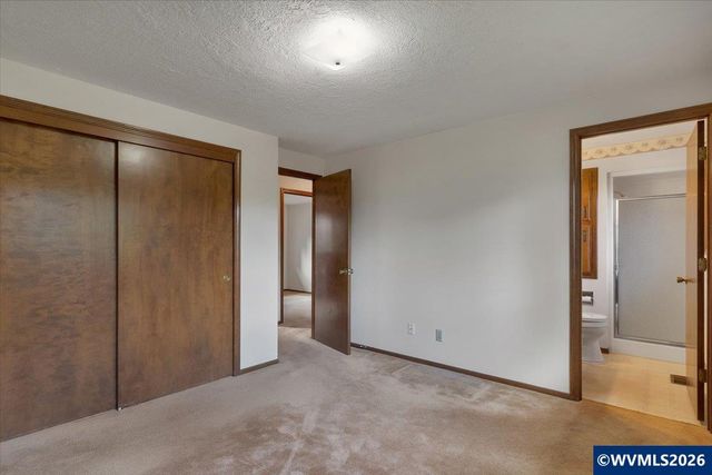 4954 Joien Ct SE, Salem, OR 97302