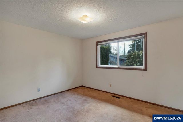 4954 Joien Ct SE, Salem, OR 97302