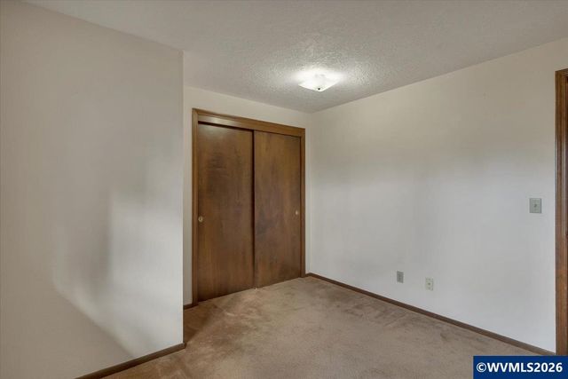 4954 Joien Ct SE, Salem, OR 97302