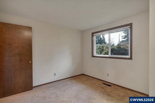 4954 Joien Ct SE, Salem, OR 97302