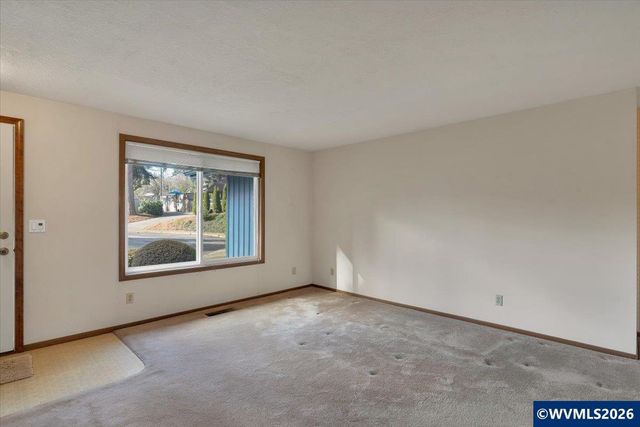 4954 Joien Ct SE, Salem, OR 97302