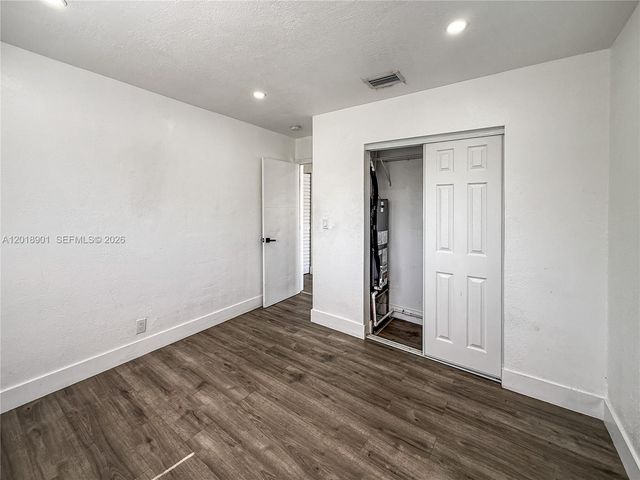 2620 NW 18th Terrace, Oakland Park, FL 33311
