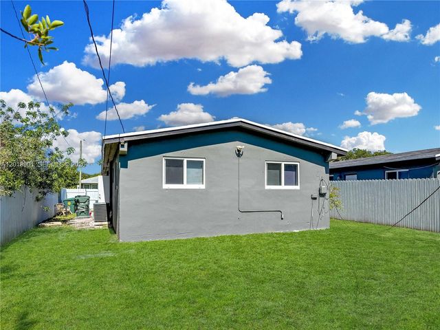 2620 NW 18th Terrace, Oakland Park, FL 33311