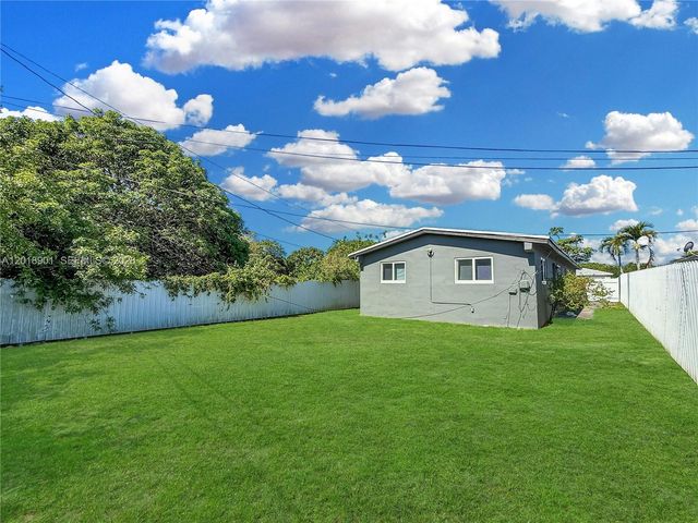 2620 NW 18th Terrace, Oakland Park, FL 33311