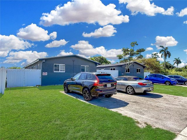 2620 NW 18th Terrace, Oakland Park, FL 33311
