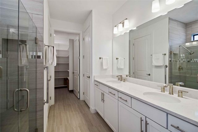 6713 ALSTEAD CIRCLE, Lakewood Ranch, FL 34202