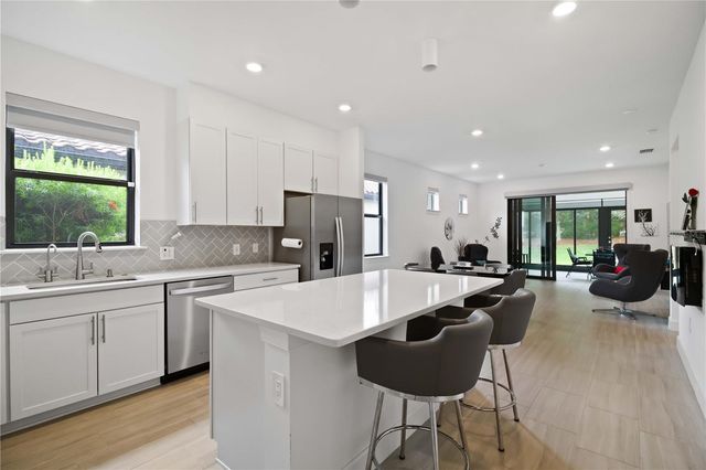 6713 ALSTEAD CIRCLE, Lakewood Ranch, FL 34202