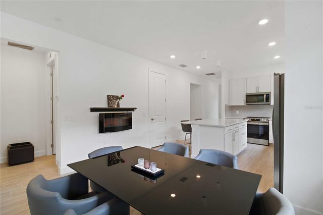 6713 ALSTEAD CIRCLE, Lakewood Ranch, FL 34202