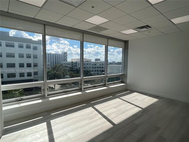 20900 NE 30th Avenue 410411412, Aventura, FL 33180