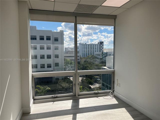 20900 NE 30th Avenue 410411412, Aventura, FL 33180