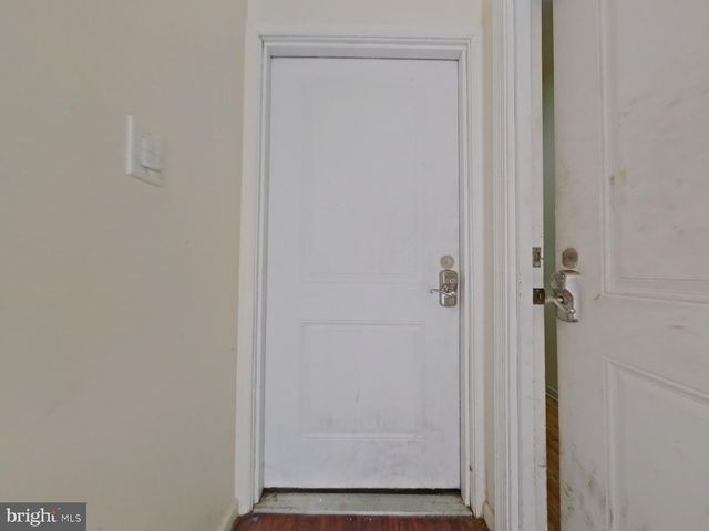 2141 N 18TH ST, Philadelphia, PA 19121