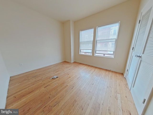 2141 N 18TH ST, Philadelphia, PA 19121