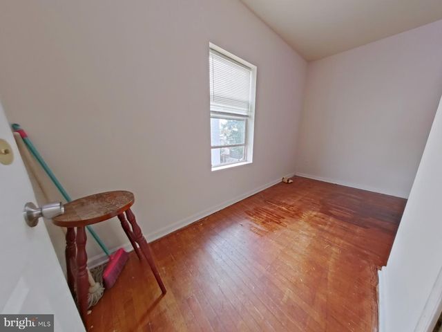 2141 N 18TH ST, Philadelphia, PA 19121