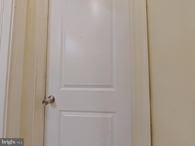 2141 N 18TH ST, Philadelphia, PA 19121