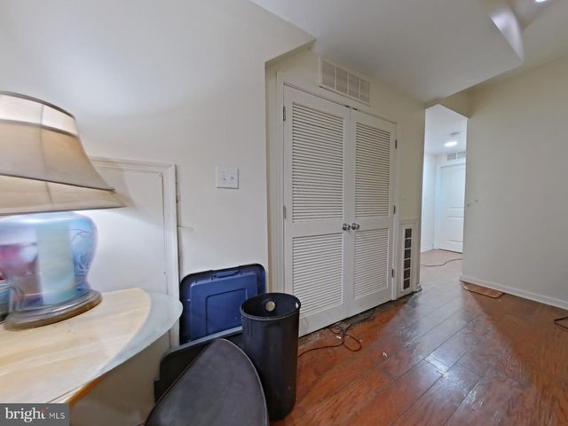 2141 N 18TH ST, Philadelphia, PA 19121