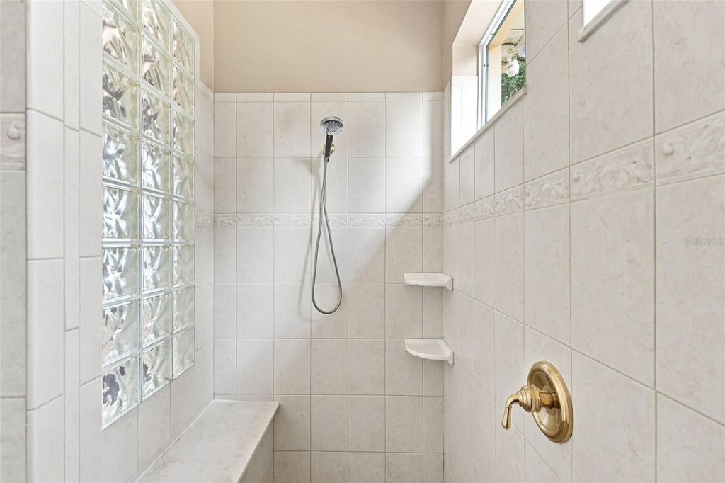 Image 22 of property listing at 1681 TIMBER EDGE DRIVE, Deland, FL 32724