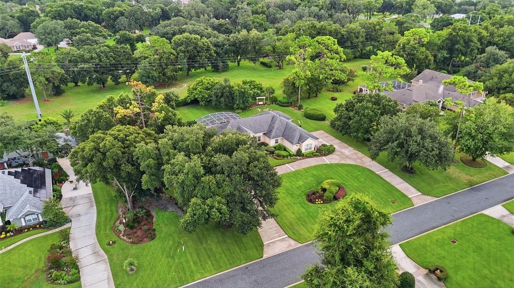Image 42 of property listing at 1681 TIMBER EDGE DRIVE, Deland, FL 32724