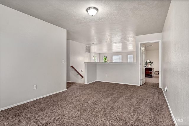 5326 N Isla Ave, Meridian, ID 83646