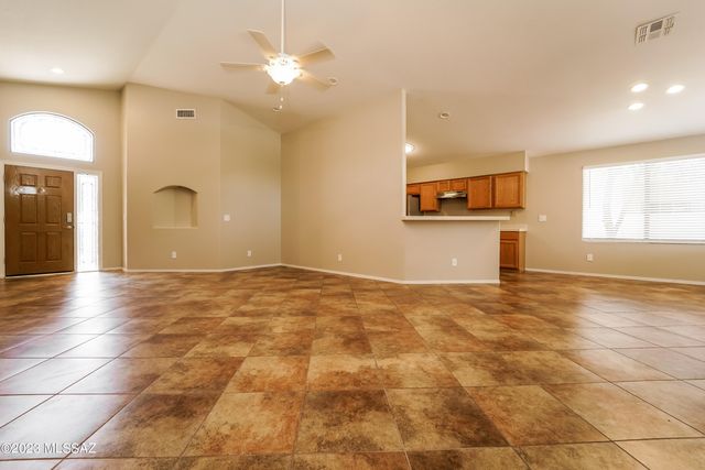 1486 W Sand Pebble Drive, Oro Valley, AZ 85737