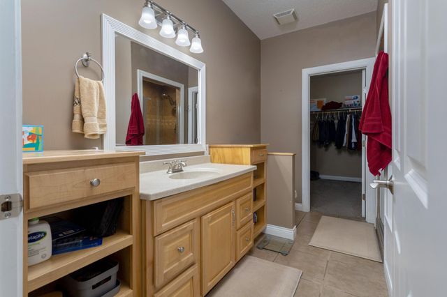 865 Quail Court, Watertown, MN 55388