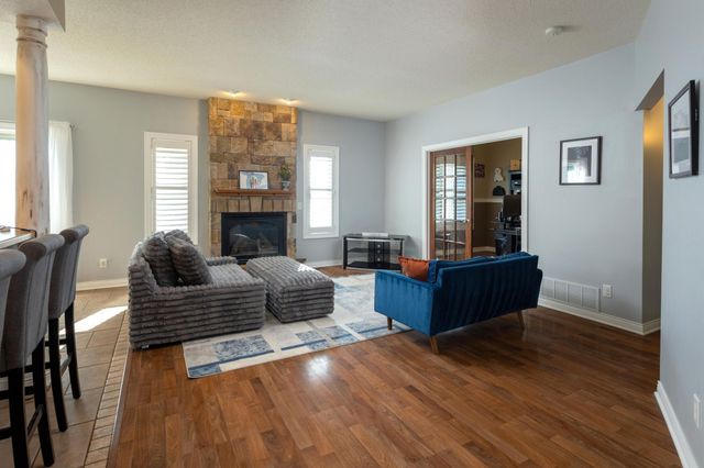 865 Quail Court, Watertown, MN 55388