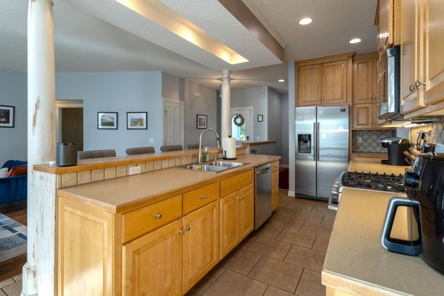 865 Quail Court, Watertown, MN 55388